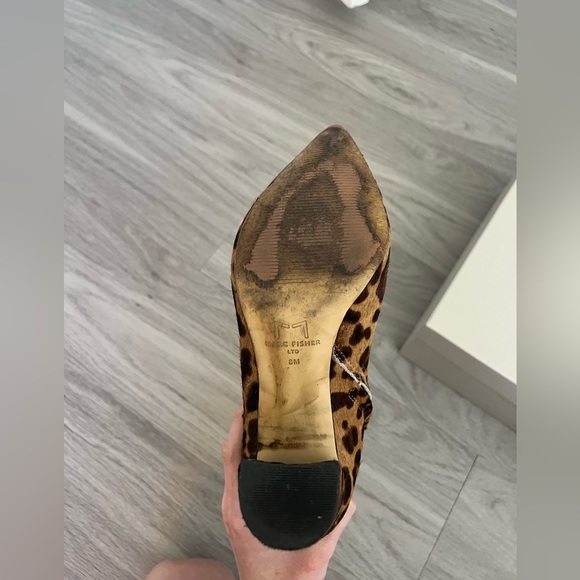 Marc Fisher LTD Ulani Pointy Toe Booty - Leopard - Size 8 - Picture 6 of 12